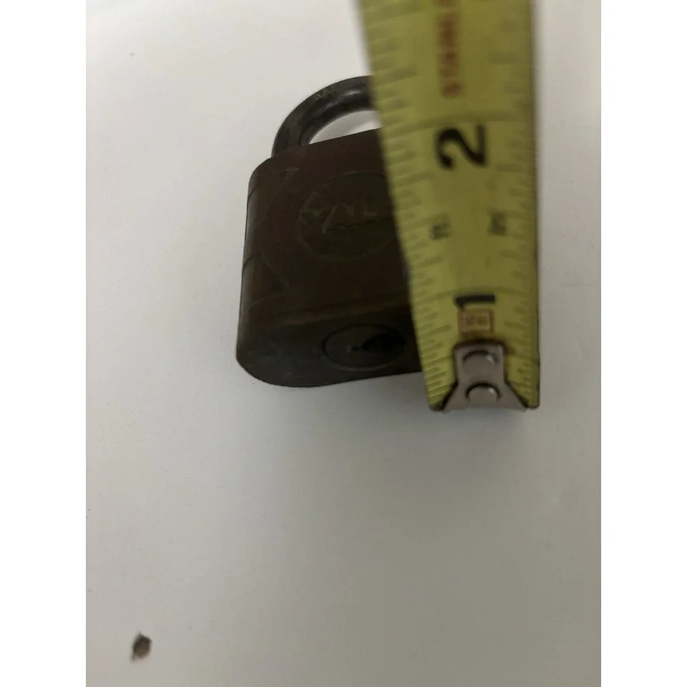 N/A yale padlock